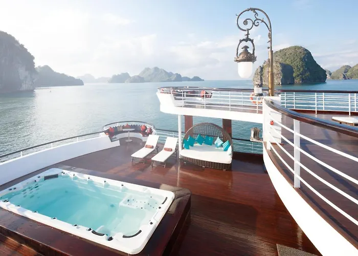 Ambassador Cruise Bay  5*