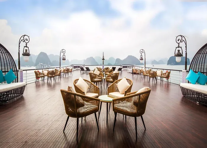 Ambassador Cruise Bay 