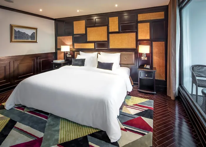 Ambassador Cruise Bay  5*