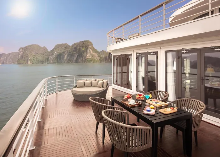 Ambassador Cruise Bay Hạ Long