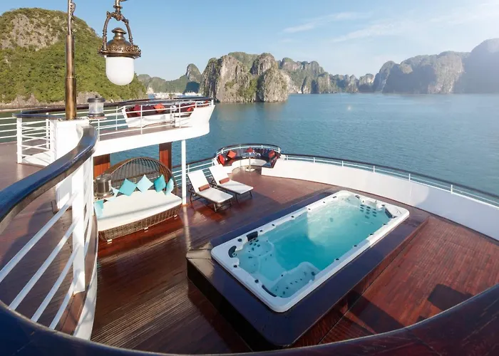  Ambassador Cruise Bay Hạ Long