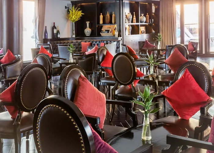  Ambassador Cruise Bay 5*