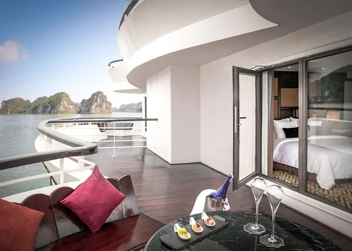  Ambassador Cruise Bay Hạ Long